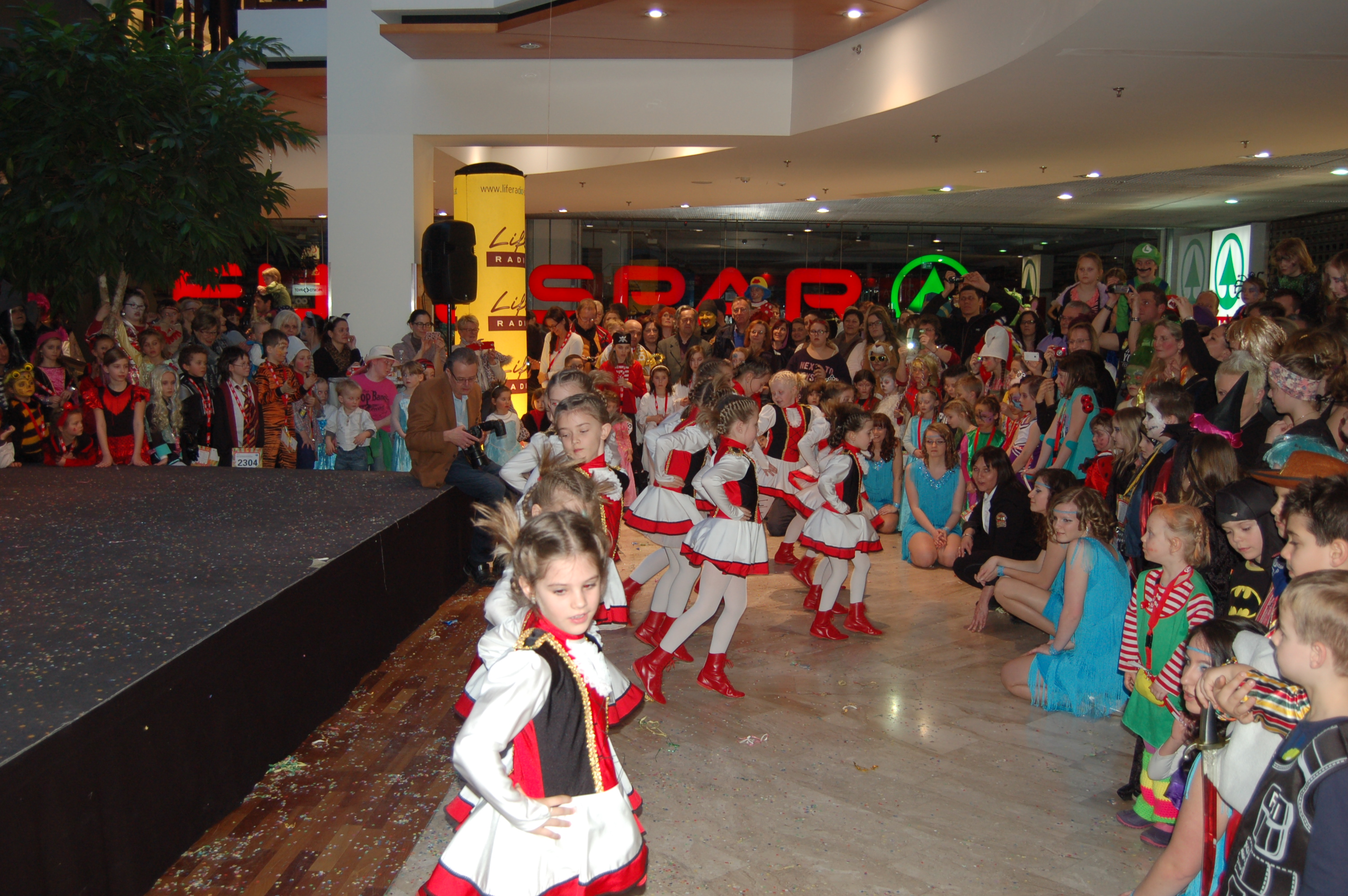 Faschingsdienstag 170215 Cyta